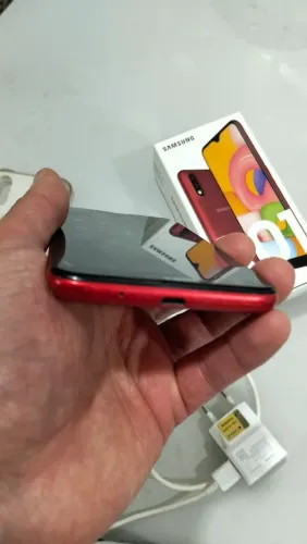 Samsung Galaxy A01 - Ótimo estado