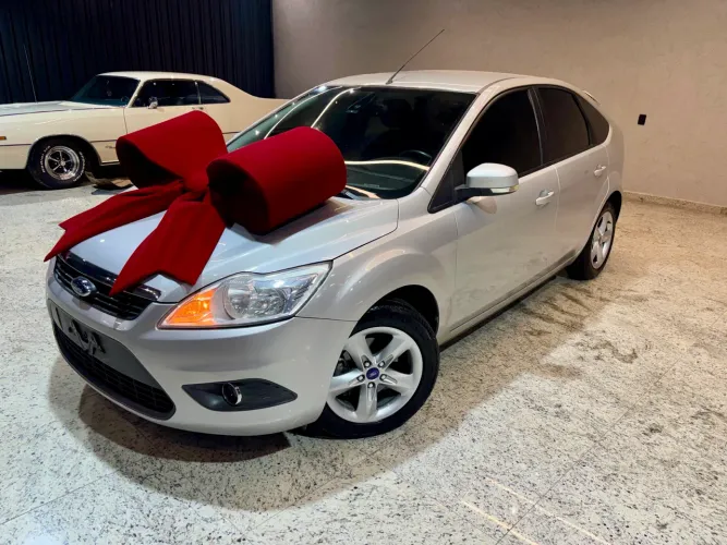 Ford Focus 2.0 16v/ 2.0 16V Flex 5P 2013