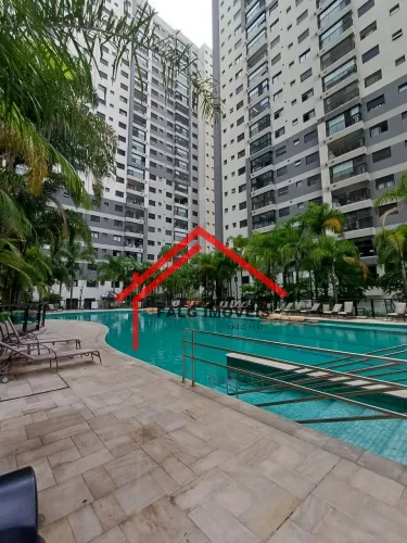 Venda de apartamento no Piscine.