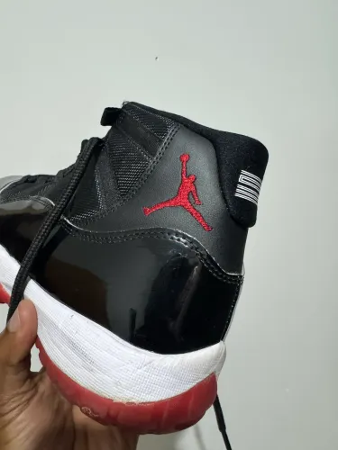Air jordan 11
