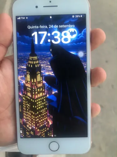 iPhone 8 Plus