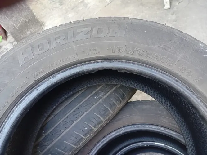 Pneus 195 60 r15
