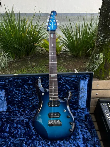 Guitarra Music Man JP7 Edição Limitada 