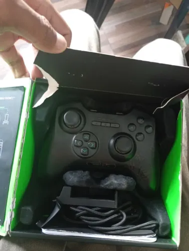 Controle Bluetooth Razer Serval Original para PC e Android | Em excelente estado