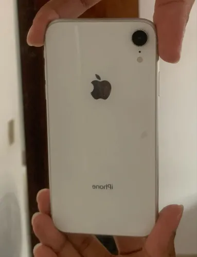 iPhone XR 64GB