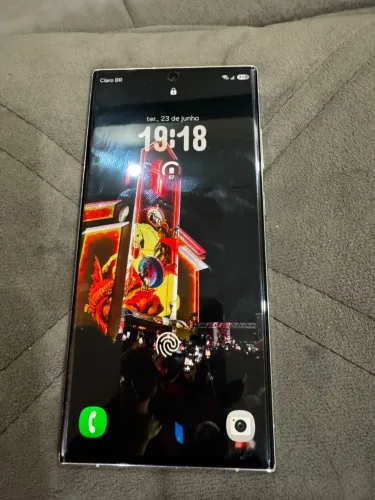 Samsung Galaxy S23 ultra 256 novo demais chame no chat agora!