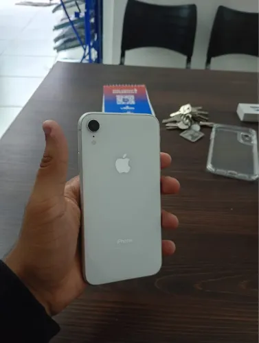 Vendo IPhone XR 64 Gb Aceito troca Justa, NÃO ABAIXO PREÇO!!