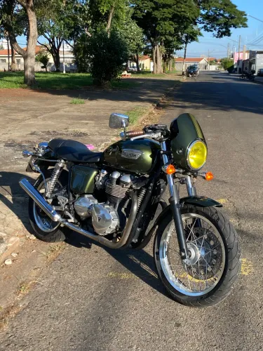 Triumph Thruxton 900 2014 - Apenas 25.000 km - Impecável