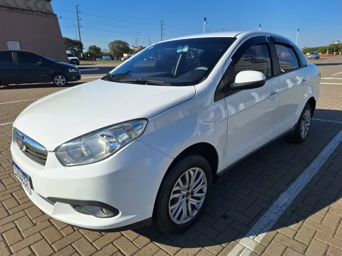 Fiat Grand Siena Attrac. 1.4 EVO F.flex 8V 2015