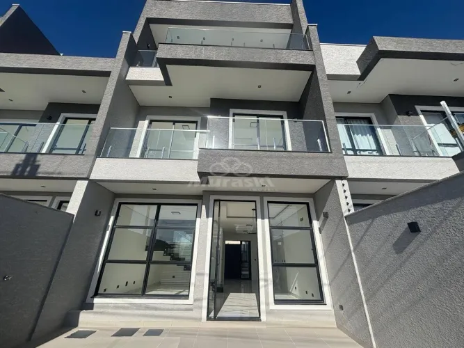 Triplex com 3 dormitórios à venda, 184 m² por R$ 1.400.000 - Balneário Florida - Matinhos/