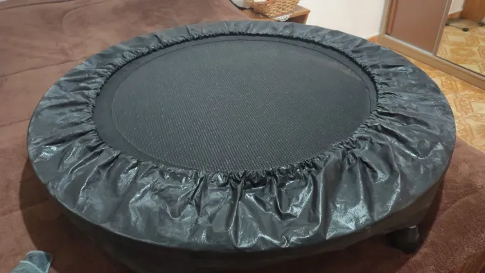 Cama elastica com capa protetora
