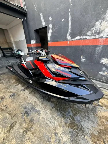 Vendo ou troco jet ski sea doo RXPX260 hp 