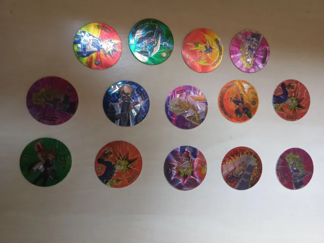 Lote 27 Yugioh Stacks e 14 Yuigioh Magic Tazos