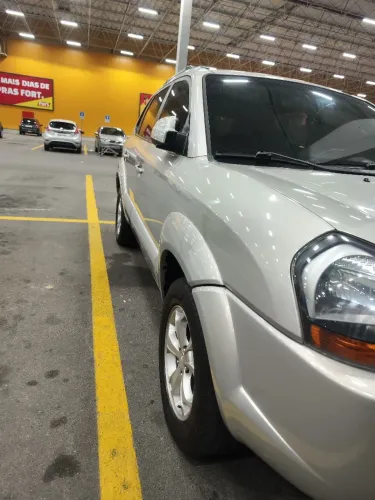 Hyundai Tucson 2.0 16V Aut. 2012