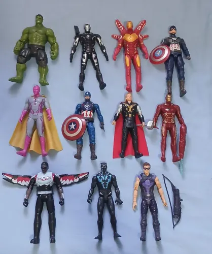 Bonecos marvel bootlegs lote