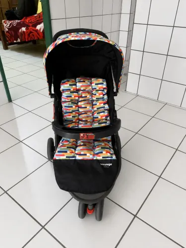CARRINHO DE BEBÊ