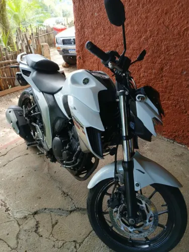 Yamaha Fazer 250