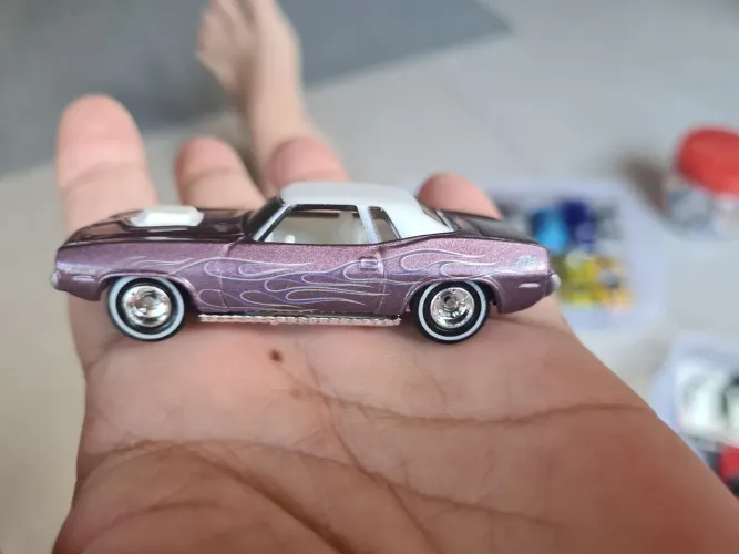 HotWhells #T Hunt Plymouth Barracuda 1970