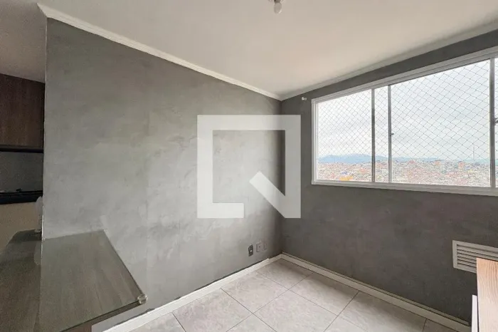 Apartamento à Venda - Vila Serralheiro, 2 Quartos, 34 m2