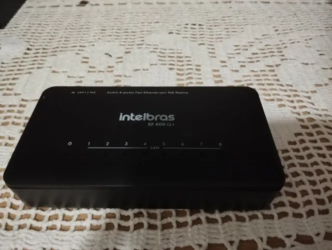 Switch INTELBRAS 8 Portas Fast SF 800 Q+