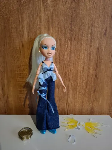 Boneca Bratz Cloe pixiez
