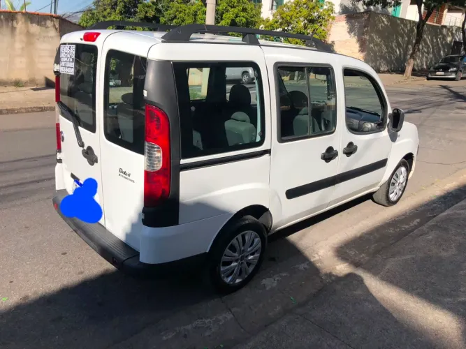 Fiat Doblo Attractive 1.4 Fire Flex 8V 5P 2015