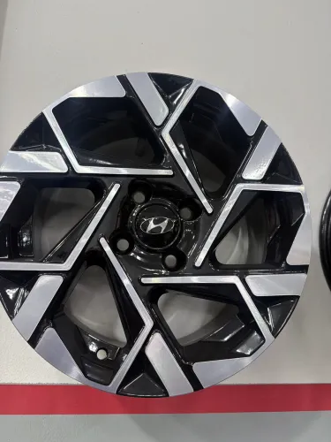 Rodas novas aro 15 hb20