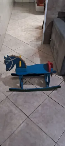 Cavalinho madeira maciça