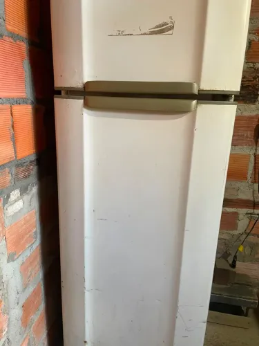 Vendo geladeira