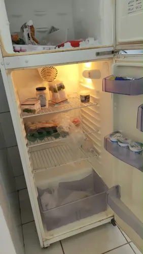 Geladeira em Perfeito funcionamento