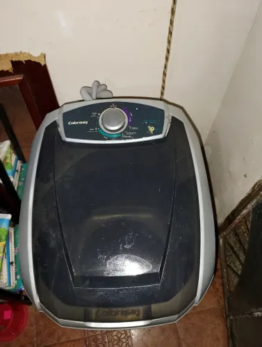 Tanquinho Colormaq.