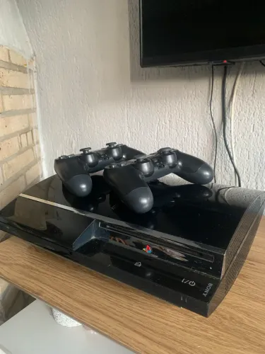 PS3 FAT COM 2 controles GTA V GTA IV PES17