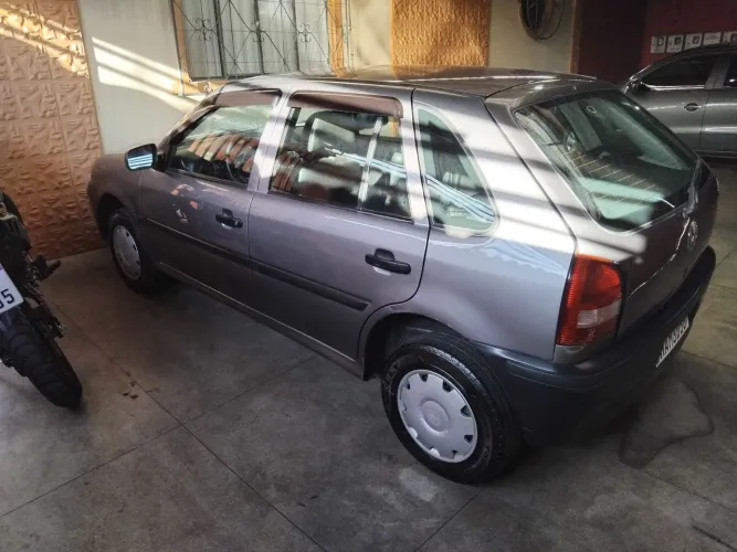 Volkswagen Gol Geração III City 1.0 MI 8V Gasolina Mec. 4P 2005