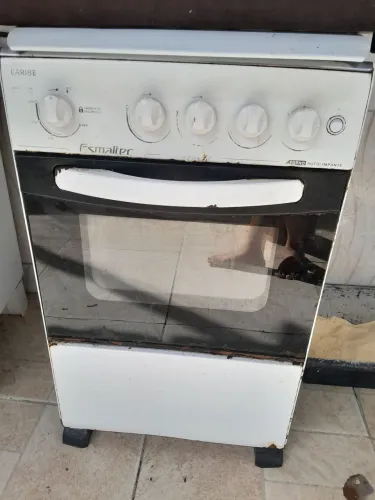 Vendo fogão