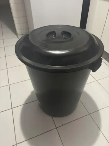 Cesto Grande 100 Litros Lixeira Reforçada Multiuso Com Tampa