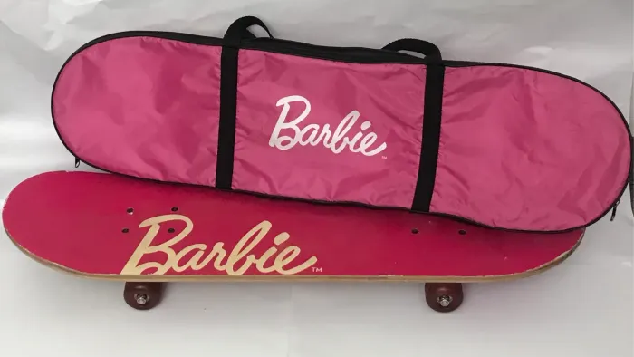 Kit Skate Barbie Completo Original - Shape + Capacete + Proteções + Bolsa