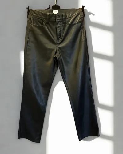 Calça J.Crew couro fake tamanho 40
