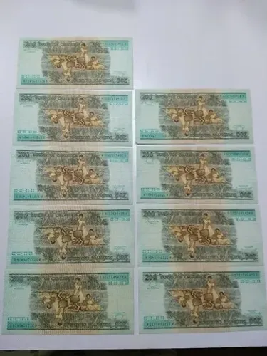 9 Cédulas Em Série 428 A 436 Antigas 200 Cruzeiros 
