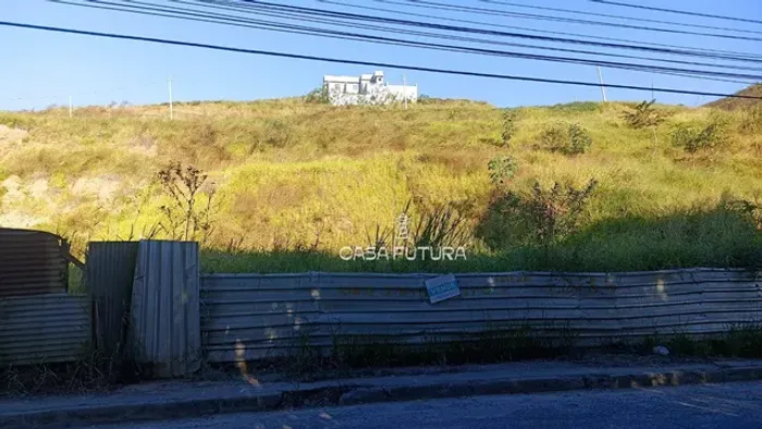 Terreno à venda, 660 m² por R$ 300.000,00 - Colônia Santo Antônio - Barra Mansa/RJ