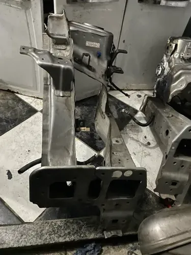 longarina lado direito Honda civic 2020 g10