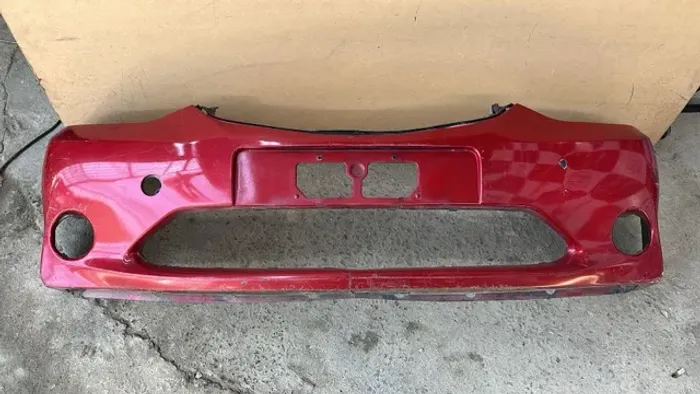 Para-choque Toyota Etios 2013/2014 Com detalhes.