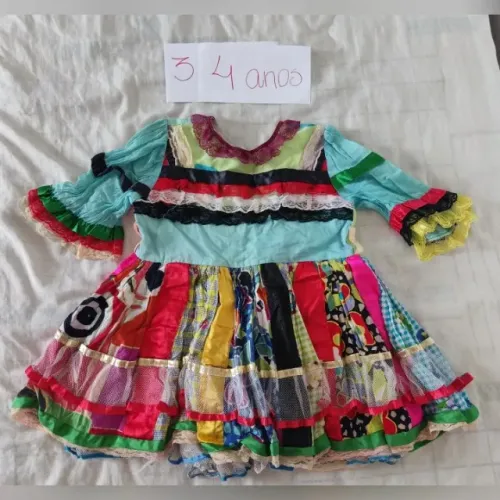 vestido de festa junina infantil de retalhos