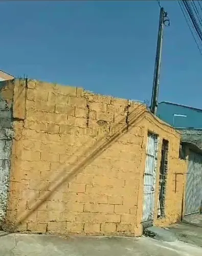 Casa à venda com 2 Dormitórios e Amplo Quintal - Casa Branca - Suzano - SP