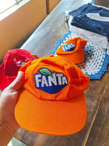 Bonés Originais Coca Cola e Fanta 