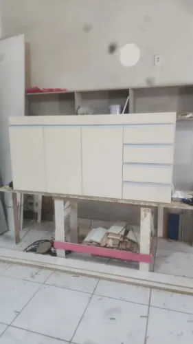 Armário de Cozinha Novo - 3 Portas e 3 Gavetas