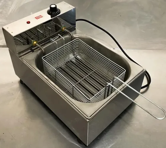 Fritadeira elétrica de bancada 5 litros parcelo no cartão 