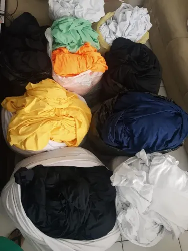 Vendo malhas para decorações de eventos.