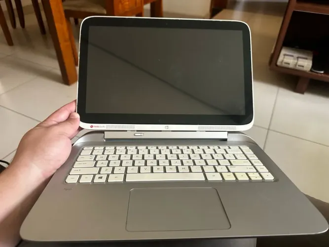 Notebook HP i3  - Tela Touchscreen
