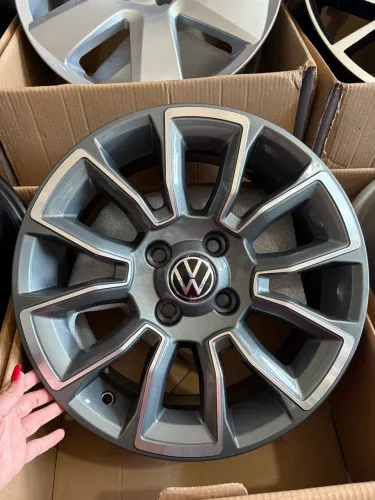 Rodas novas r15 Saveiro Cross 