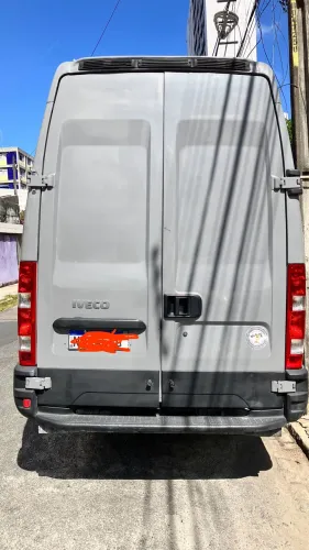 Iveco Daily Furgão 55-170 3.0 16m³ (dies.)(e5) 2008